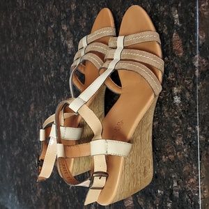 Paul Green Sandals US size 10 UK size 7.5 tan in color